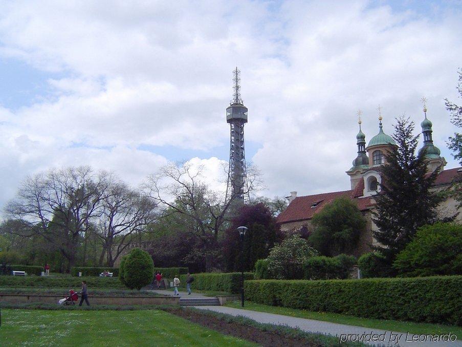 Hotel Petr Prague Luaran gambar