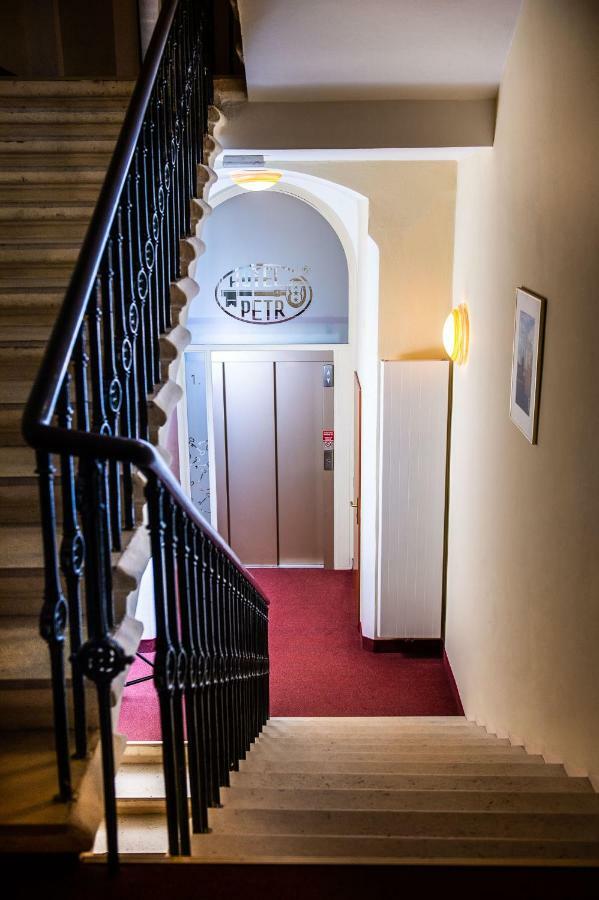 Hotel Petr Prague Luaran gambar
